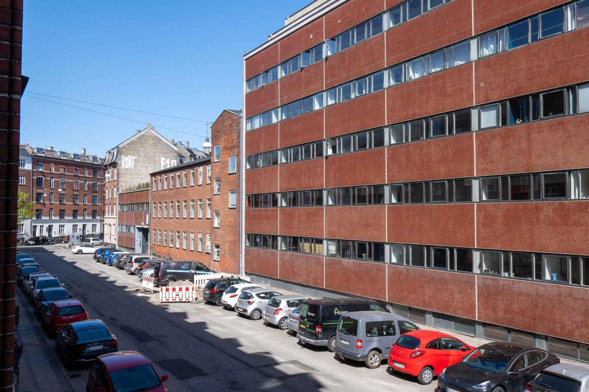 Lovely Flats In Vibrant Area Of Apartamento