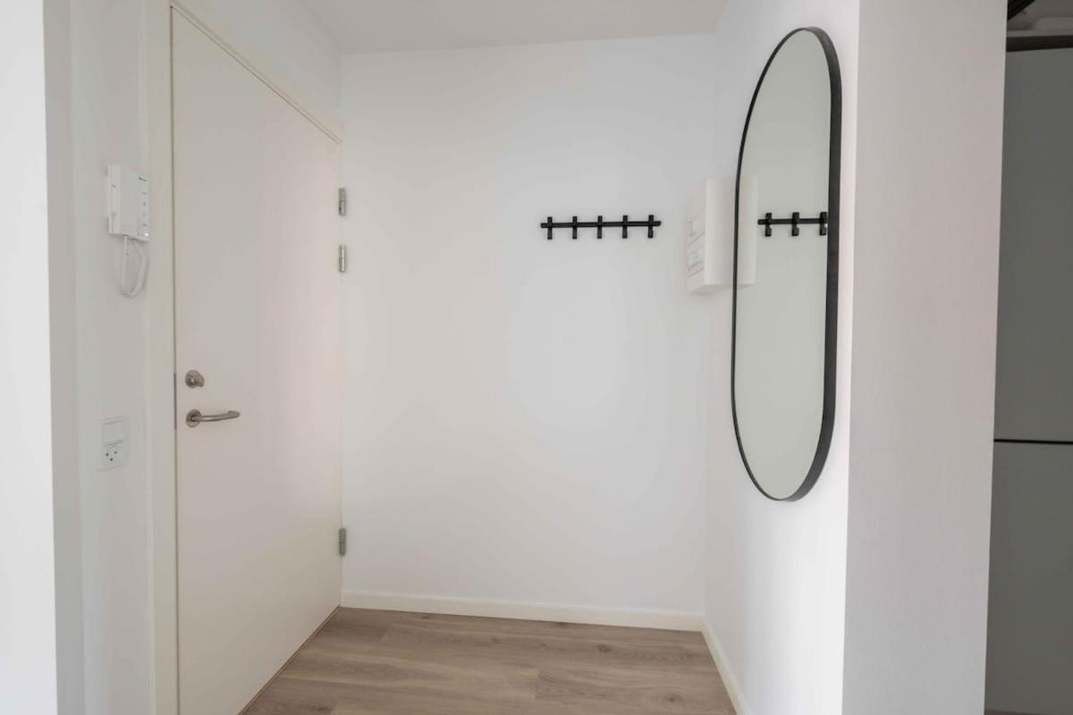 Apartamento Lovely Flats In Vibrant Area Of *